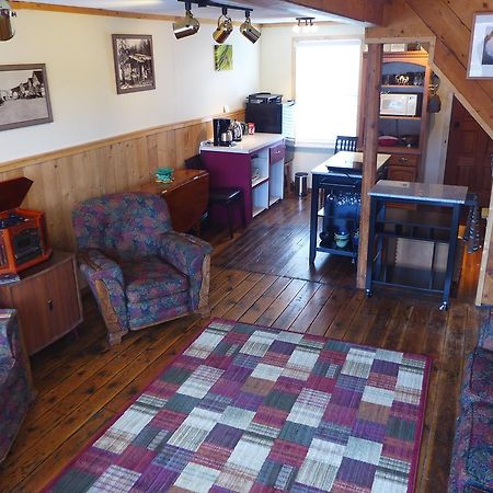 Hotel Mountain Thyme Getaway Barkerville Exterior foto